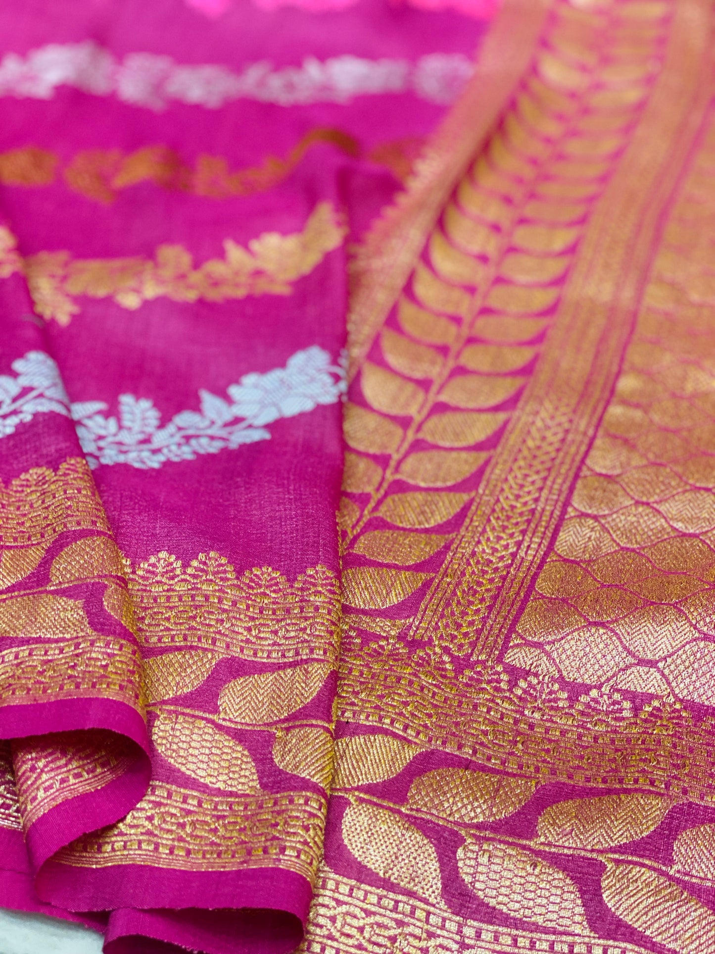 Pure Tussar Handloom Kaduwa Weave Saree Rich Magenta Pink ( Noor-e-Tussar )