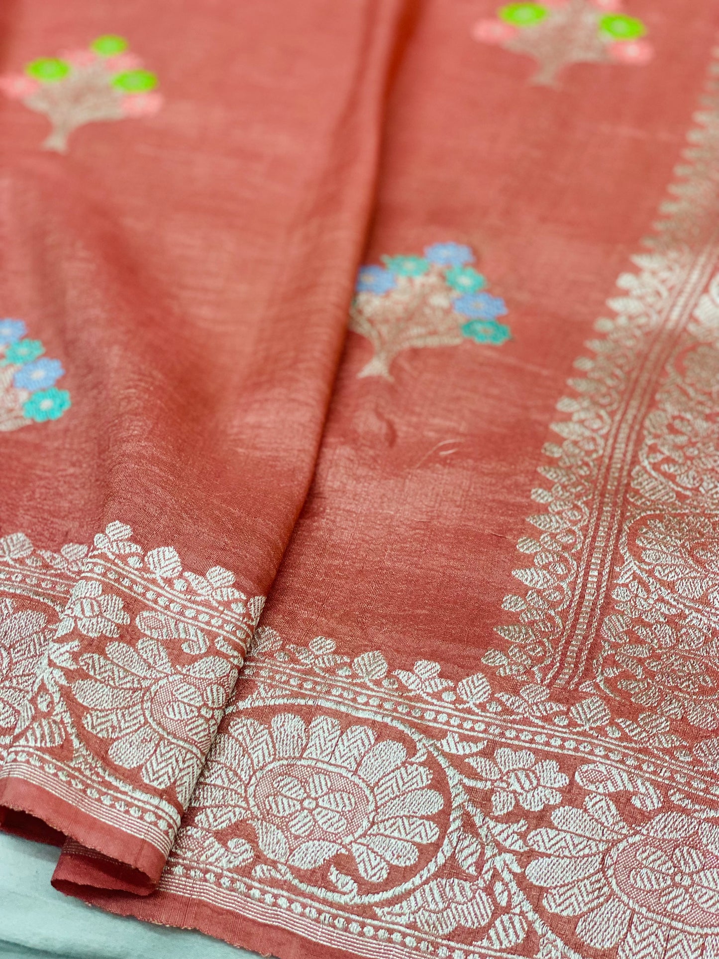 Pure Tussar Handloom Kaduwa Weave Saree Rust Elegance with Meenakari Buta ( Noor-e-Tussar )