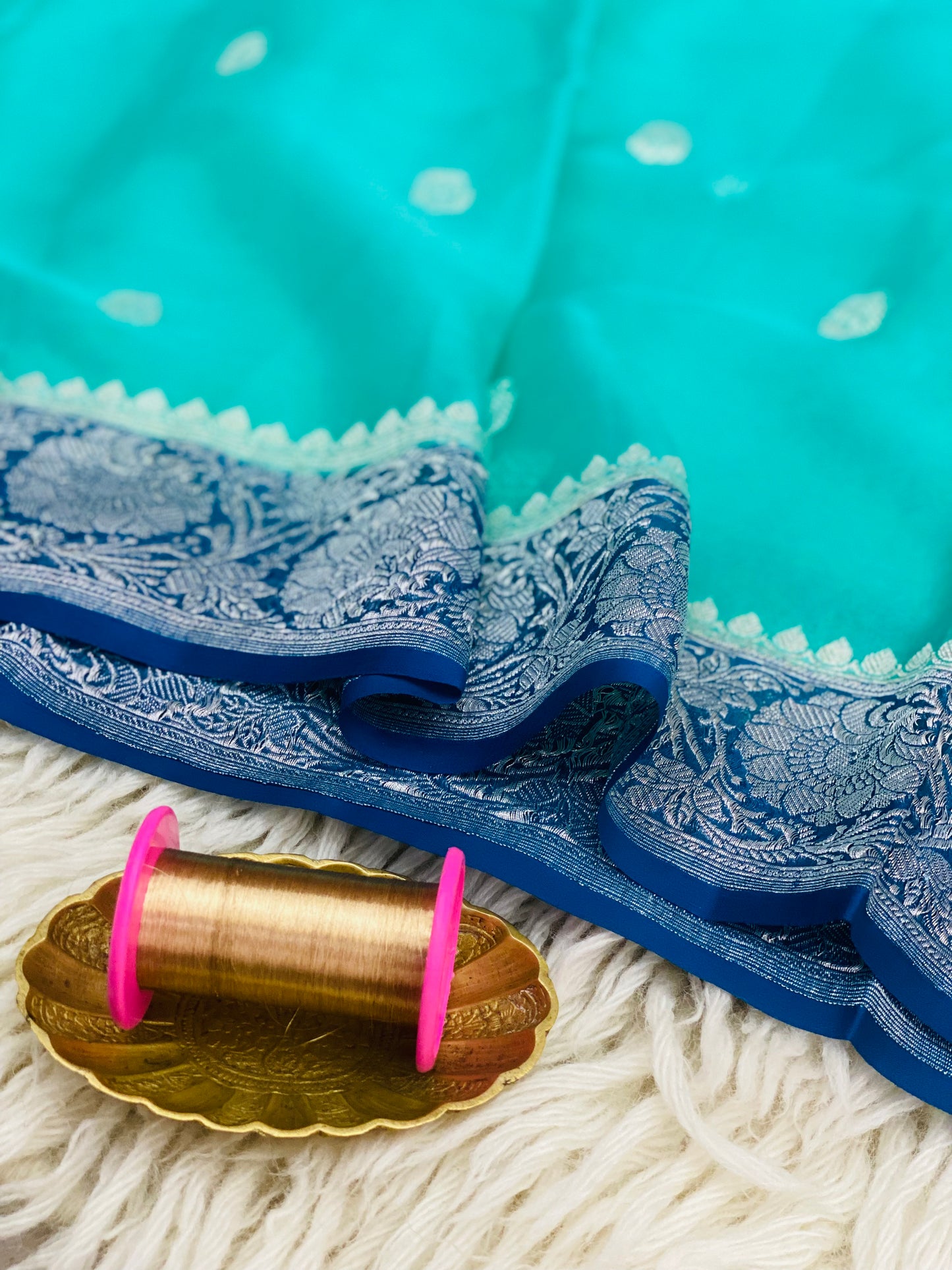 Pure Khaddi Chiffon Handloom Saree Light Blue Body With Dark Blue (Chhalak)