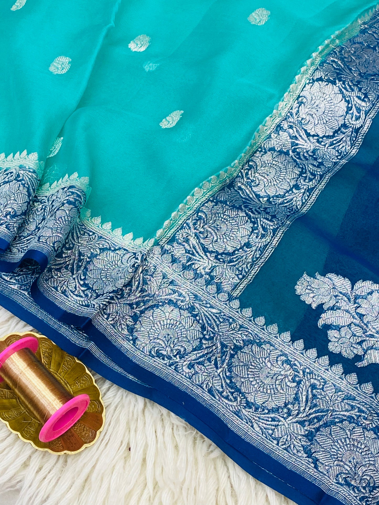 Pure Khaddi Chiffon Handloom Saree Light Blue Body With Dark Blue (Chhalak)
