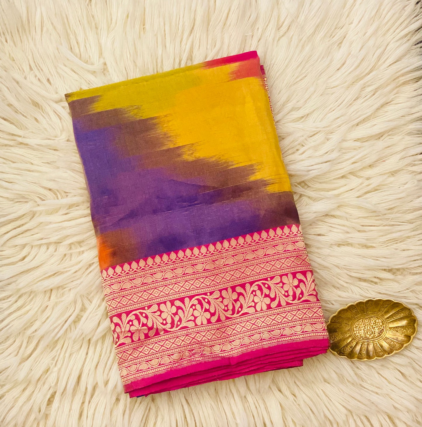 RANG DHAROHAR (Pure Tissue Rangkaat Multicolour Saree)