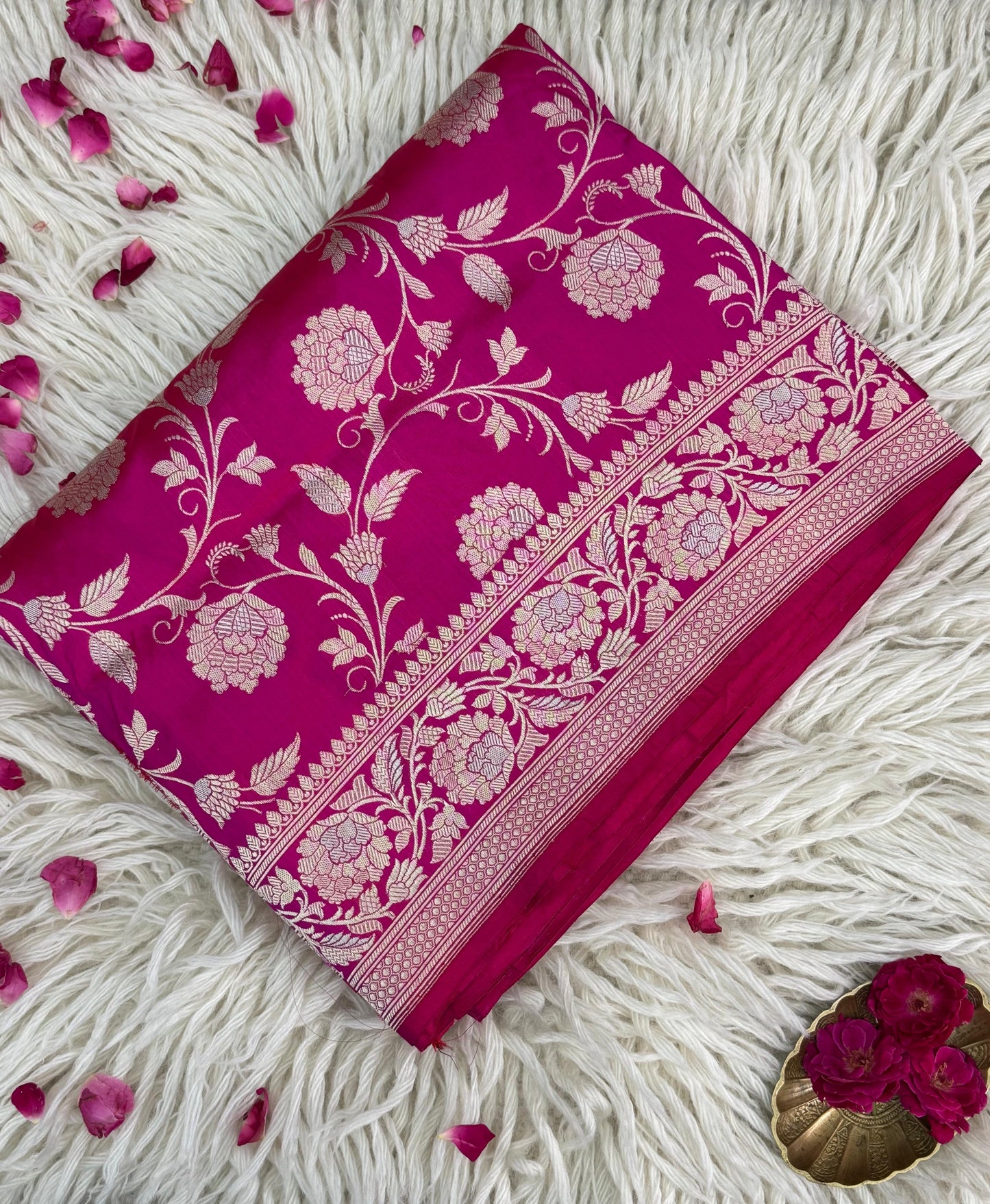 Pure Katan Jaal Zari Meena Saree Magenta (Noor-e-Nazaaka)