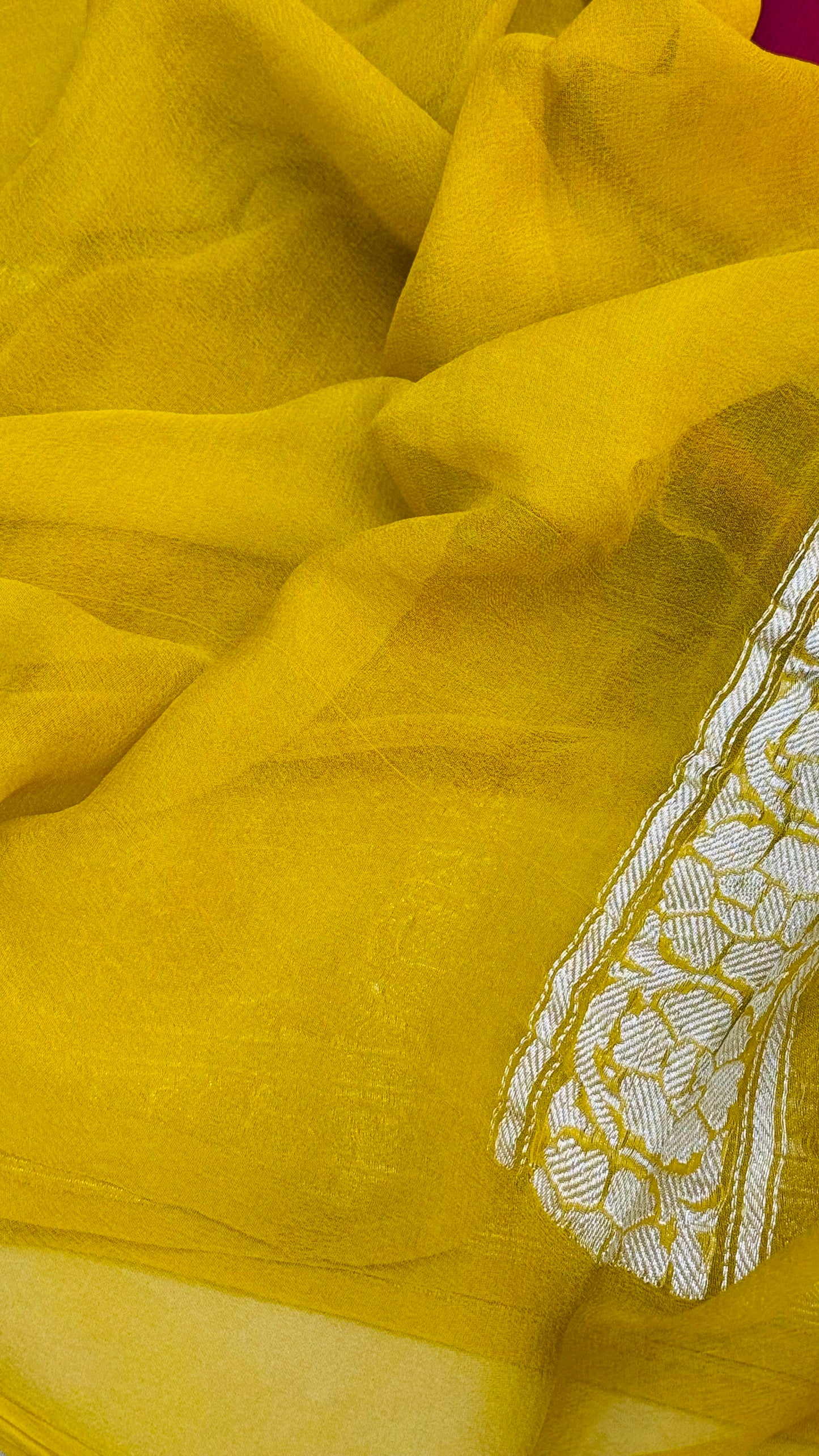 Pure Khaddi Chiffon Handloom Saree Magenta Body With Yellow (Chhalak)