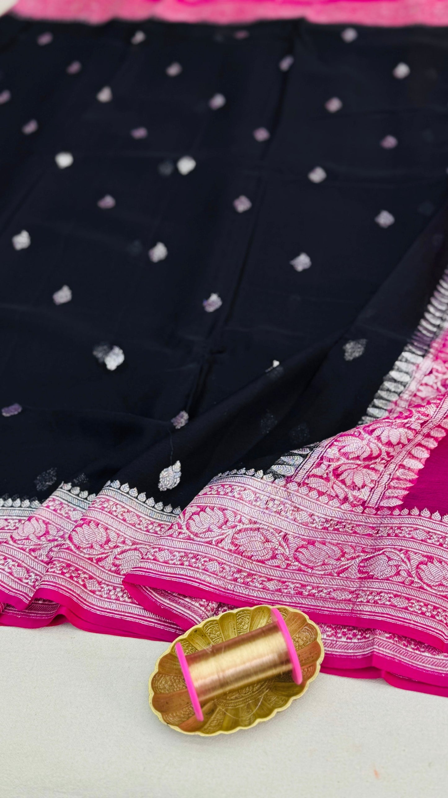 Pure Khaddi Chiffon Handloom Saree Black Body With Rani Pink (Chhalak)
