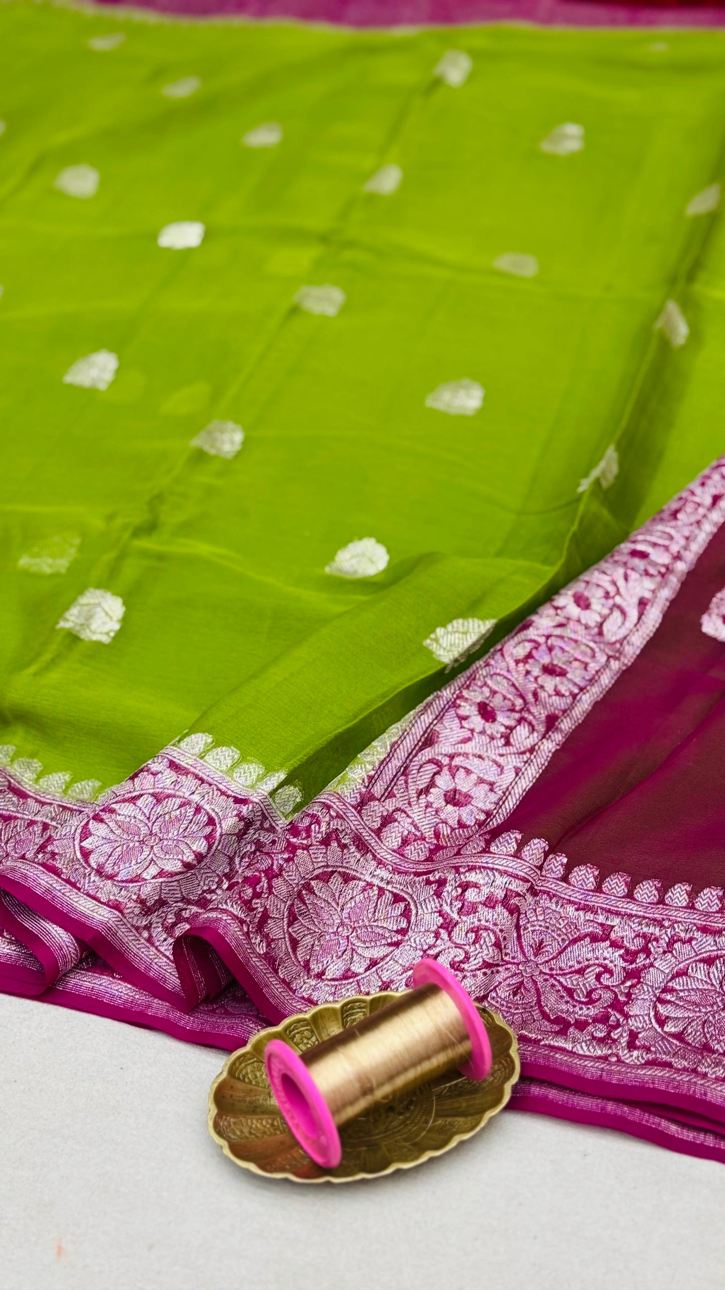 Pure Khaddi Chiffon Handloom Saree Green Body With Rani Pink (Chhalak)
