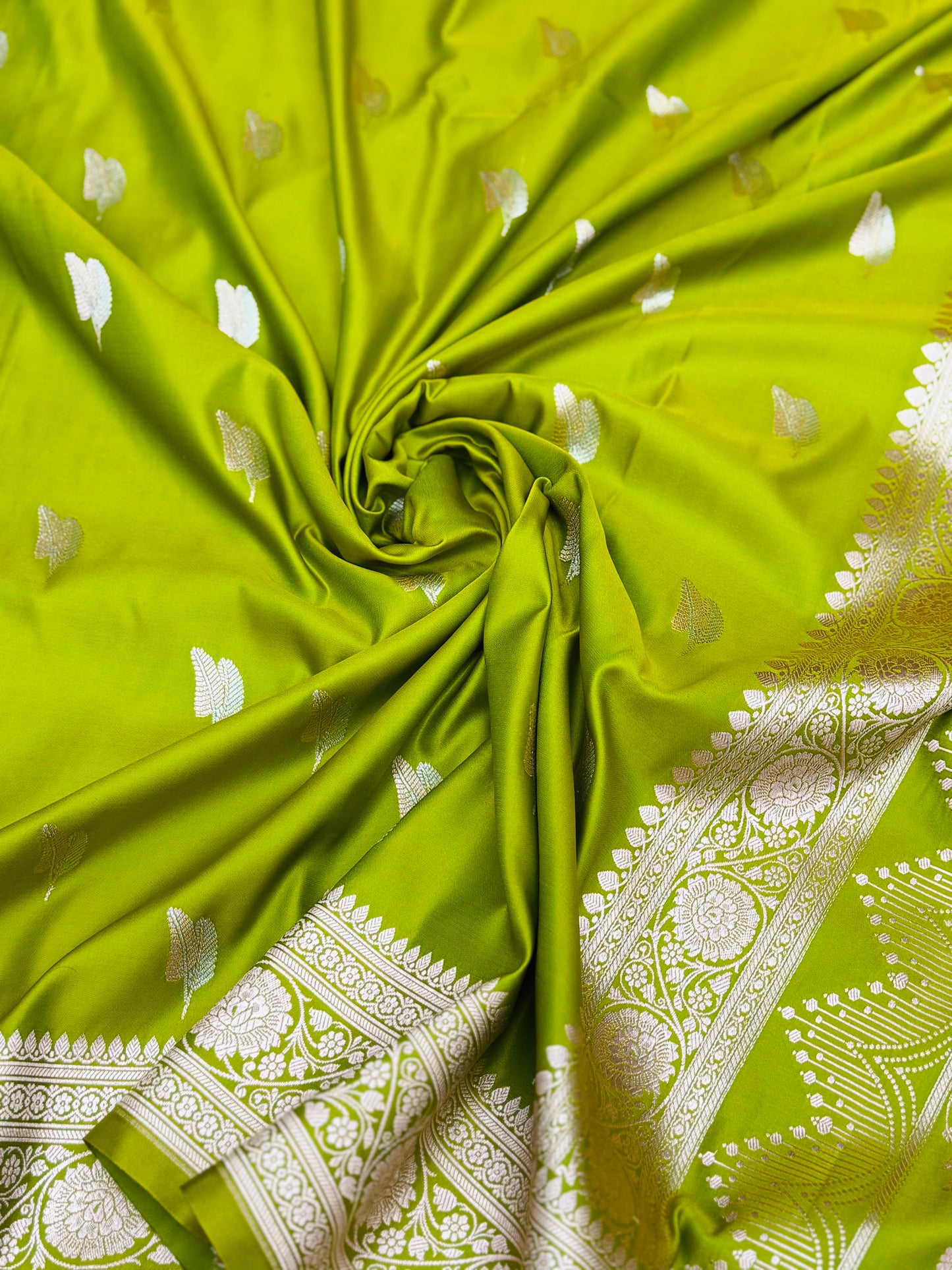 Pure Mashru Silk Alfi Buta Saree Parrot Green (Mashravi)