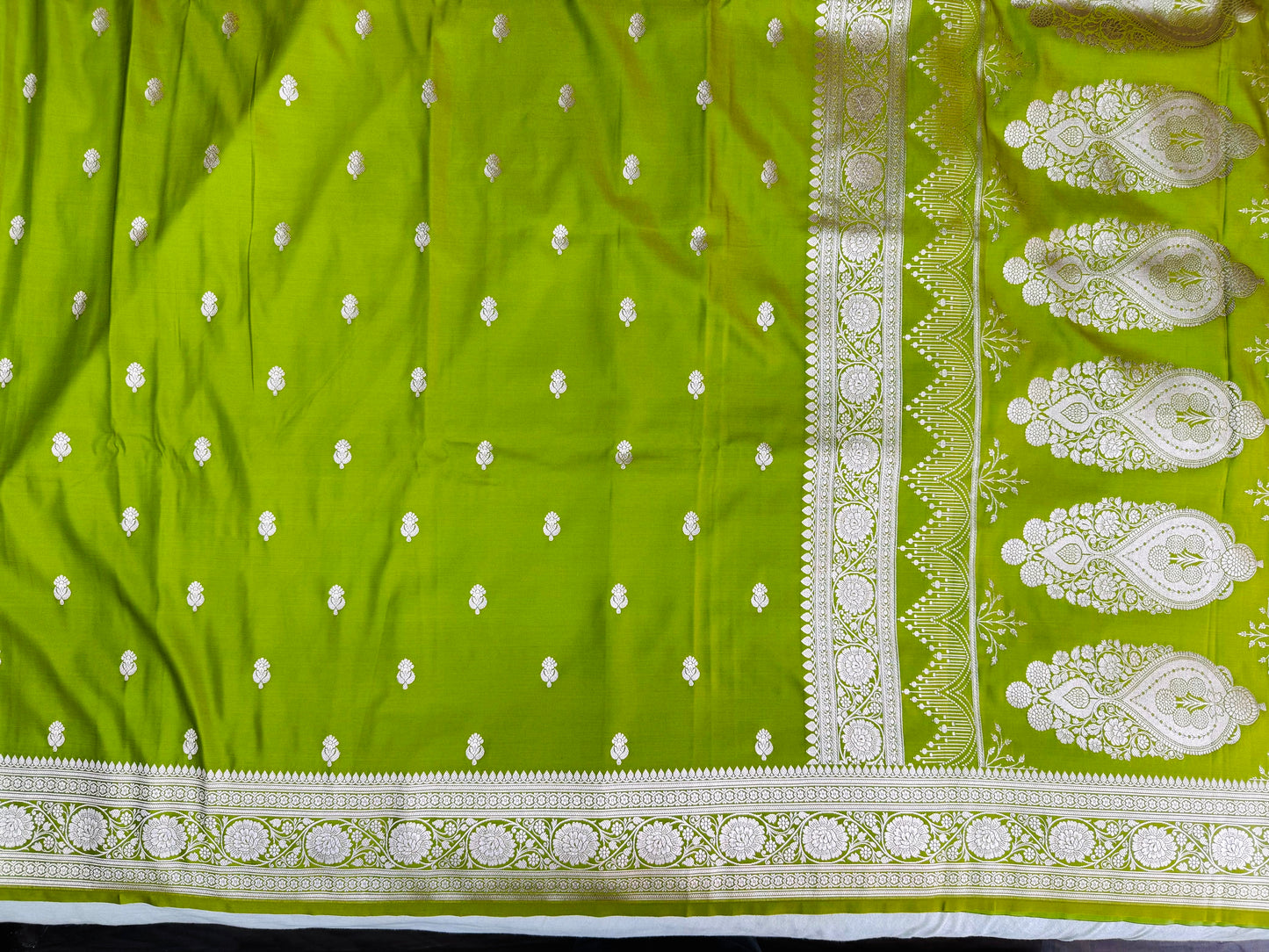 Pure Mashru Silk Buti Saree Parrot Green (Mashravi)