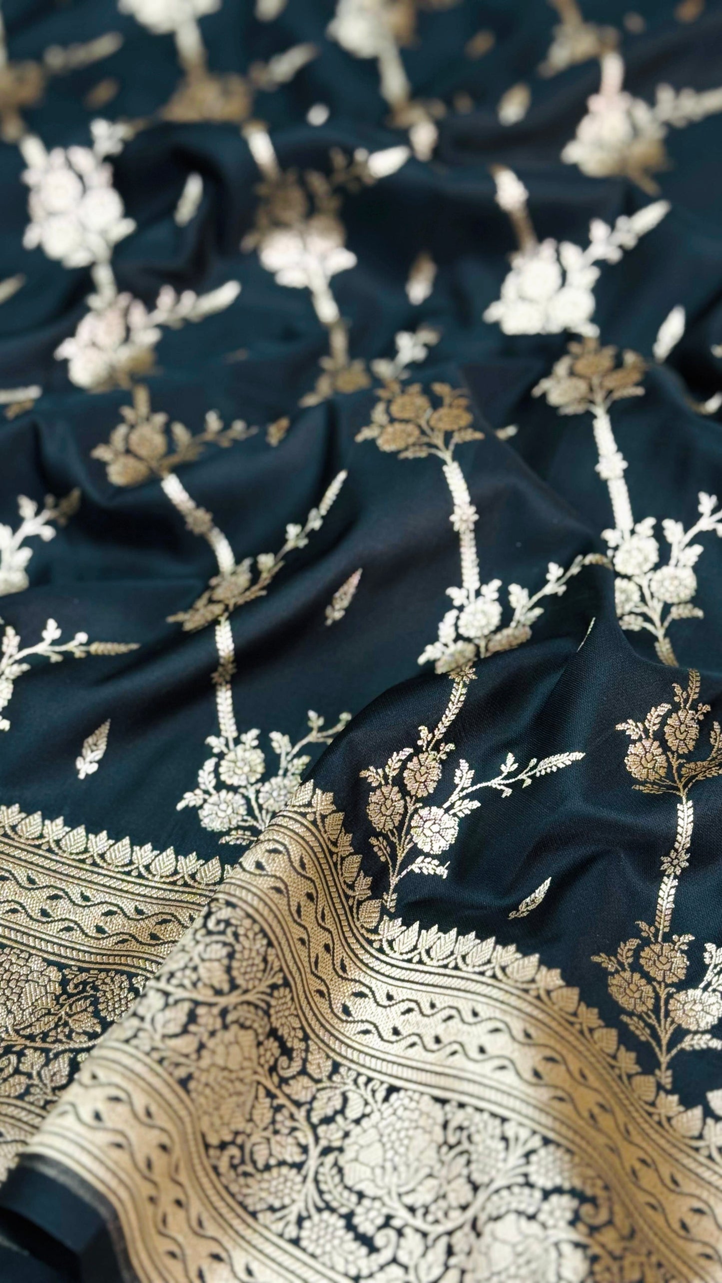 Pure Mashru Silk Jaal Saree Black (Mashravi)