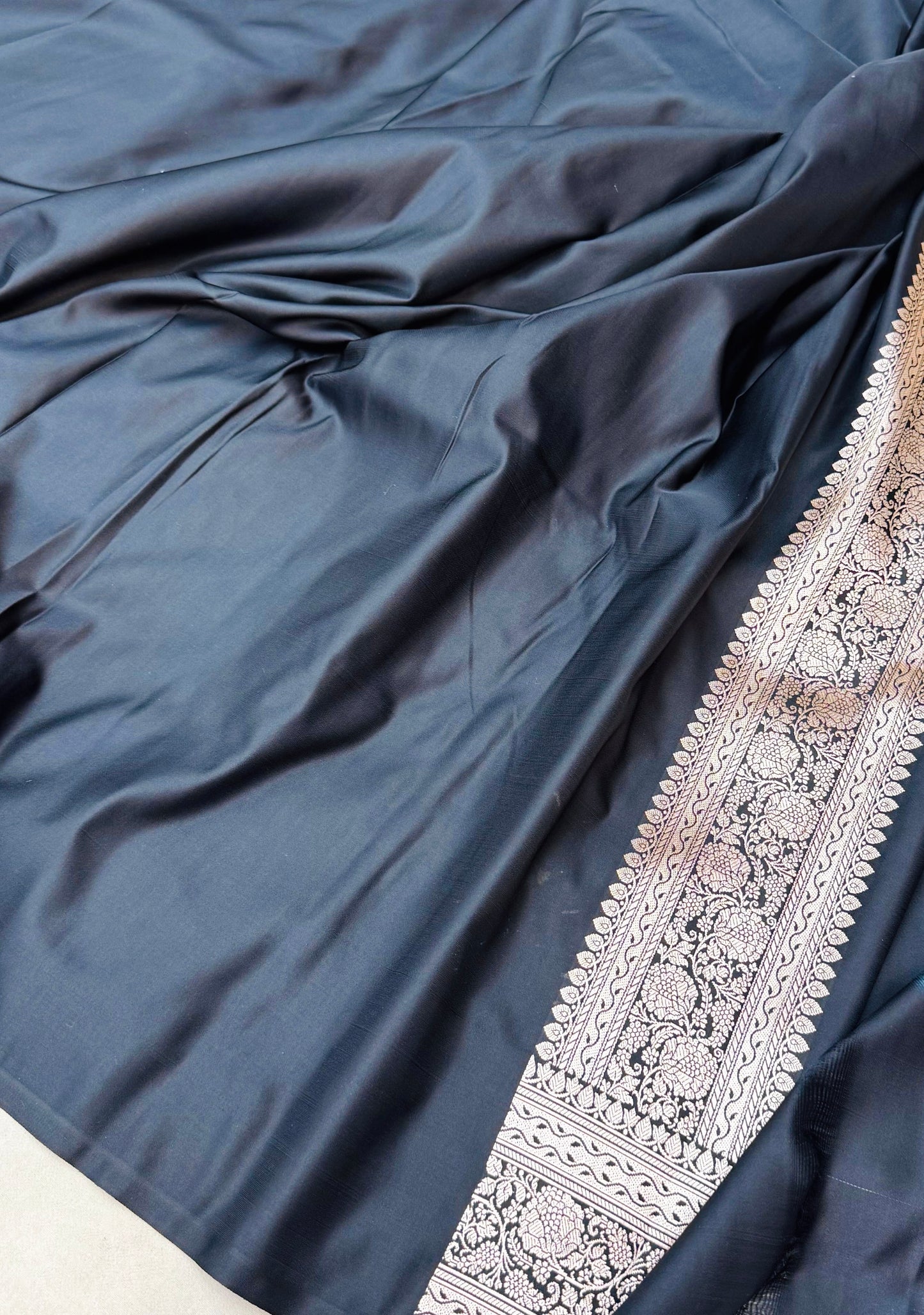 Pure Mashru Silk Jaal Saree Black (Mashravi)