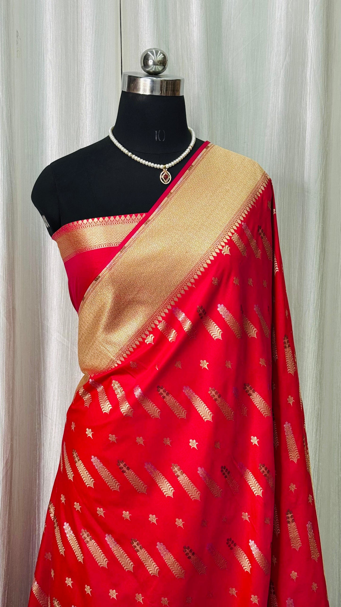 Banarasi Katan Silk Saree Red