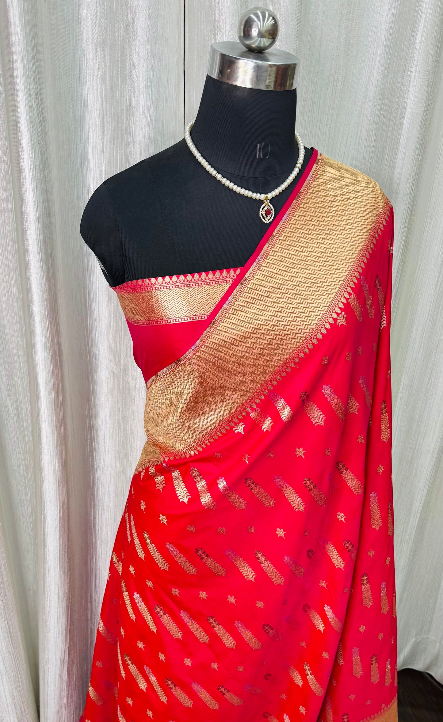 Banarasi Katan Silk Saree Red