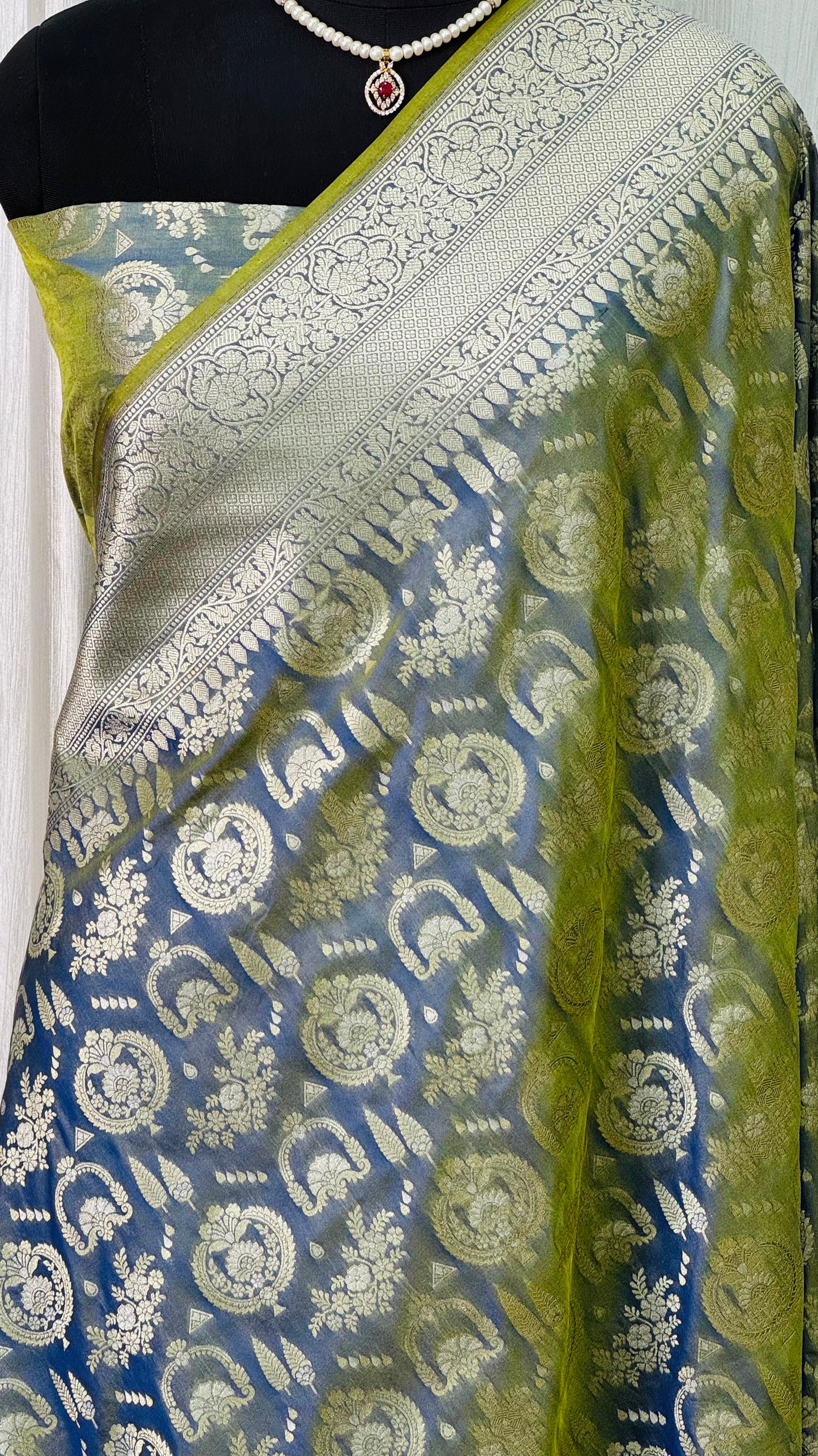 Banarasi Katan Tissue Silk Saree Grey