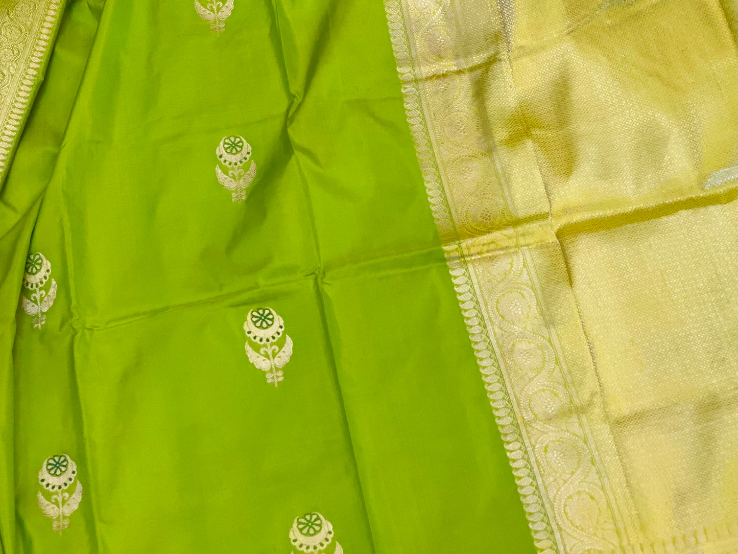 HARIT MEENA (Pure Katan Bright Green Saree)