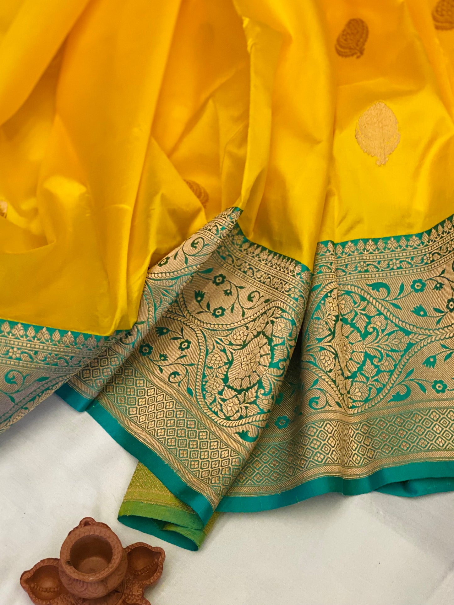 SWARNAVARNI (Pure Katan Saree)