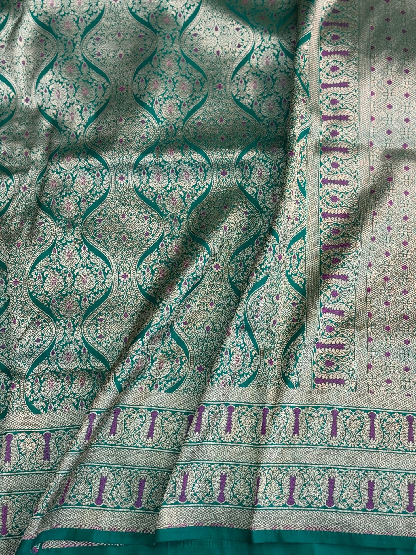 Pure Katan Silk Brocade Meenakari Saree Embrald Green (Brocade Meenakshi)