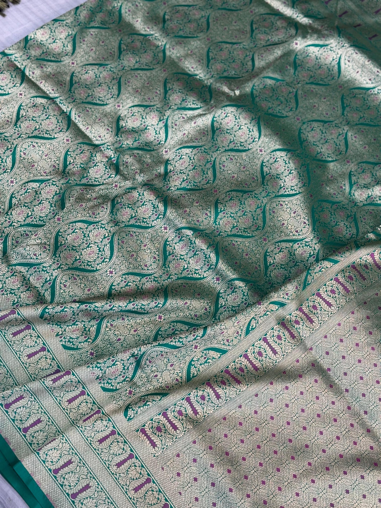 Pure Katan Silk Brocade Meenakari Saree Embrald Green (Brocade Meenakshi)