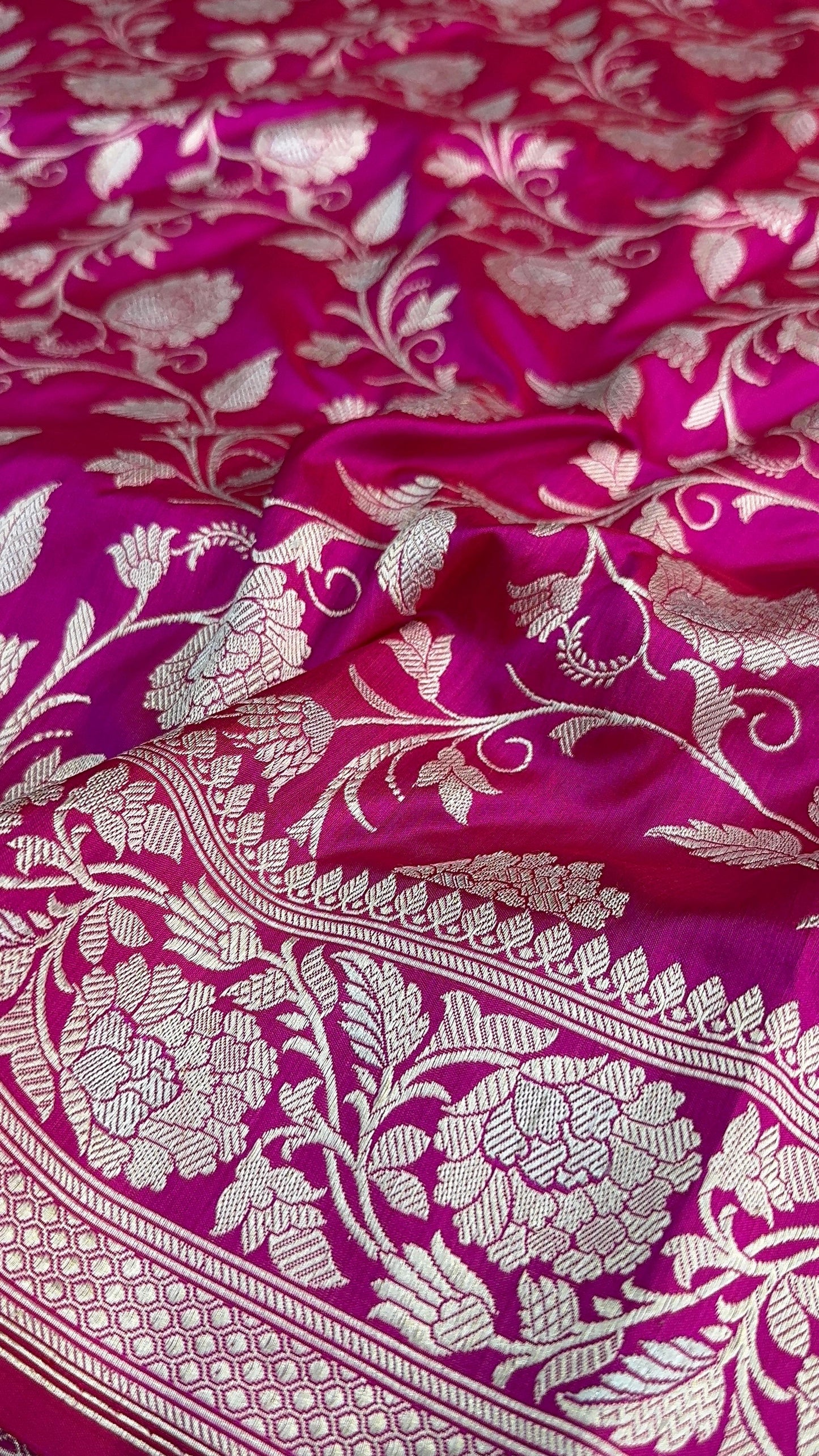 Pure Katan Jaal Zari Meena Saree Magenta (Noor-e-Nazaaka)
