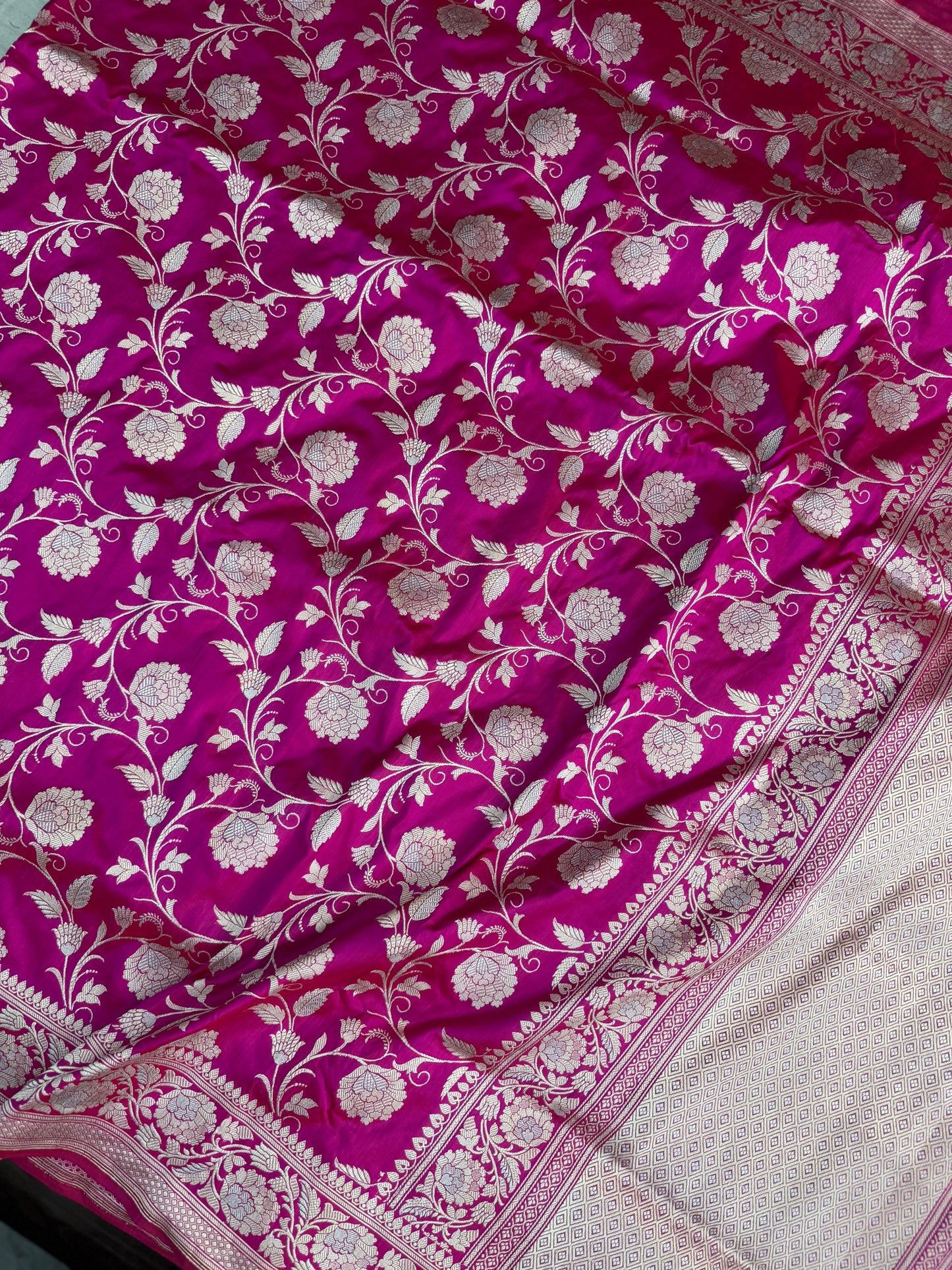 Pure Katan Jaal Zari Meena Saree Magenta (Noor-e-Nazaaka)