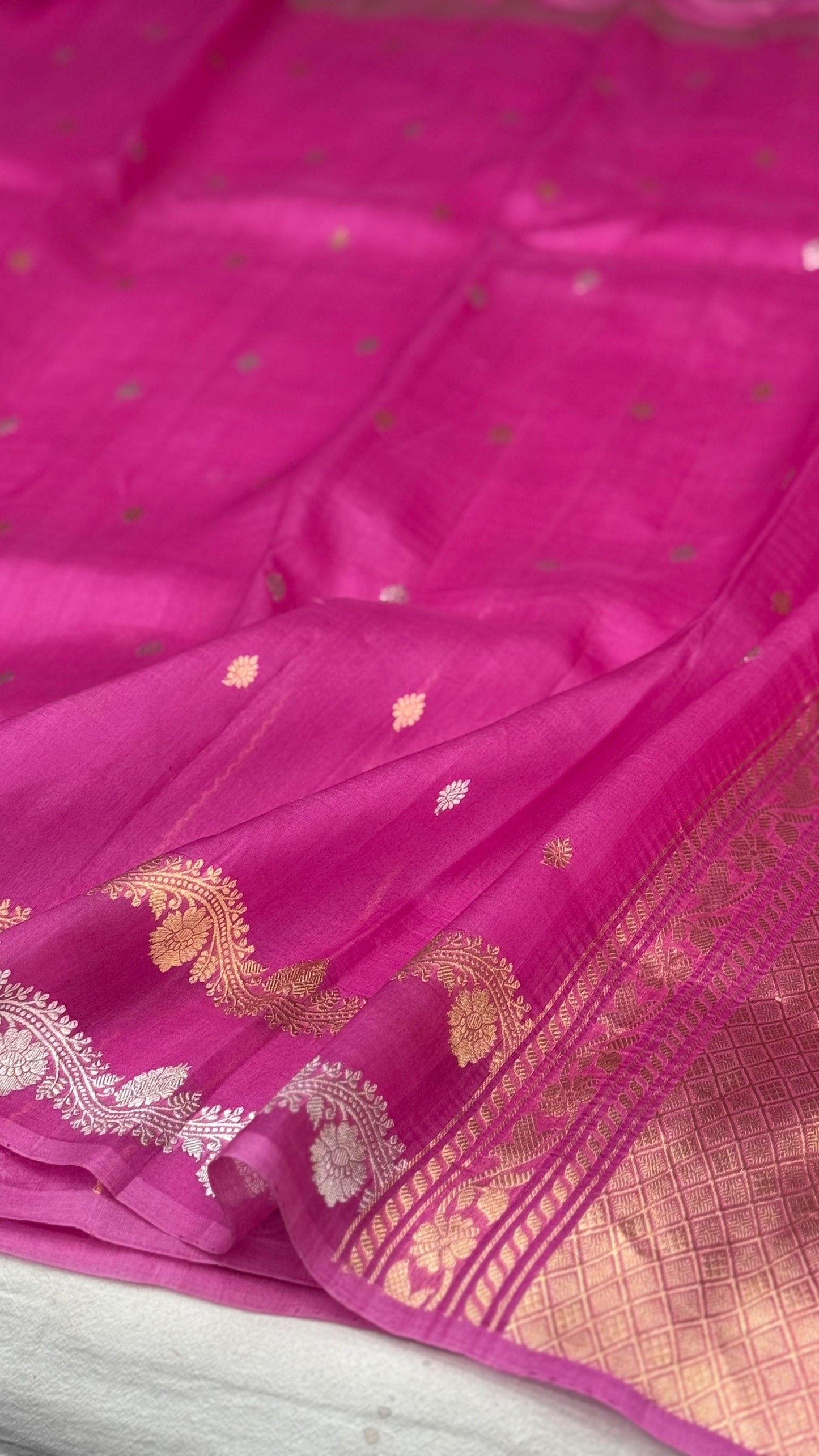 Pure Raw Mango Handloom Saree Deep Magenta (Resham Aam)