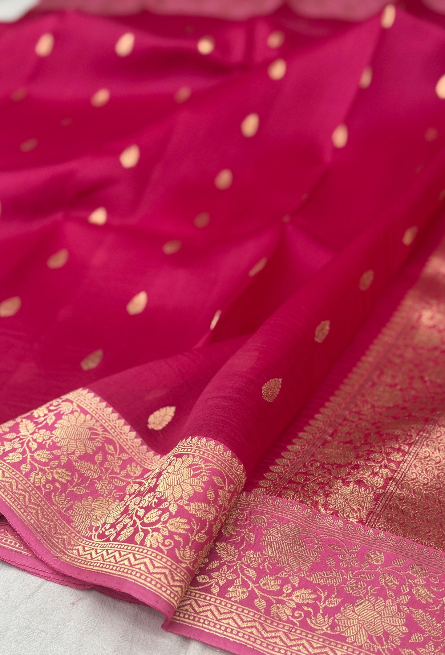 Pure Raw Mango Handloom Saree Magenta Pink (Resham Aam)
