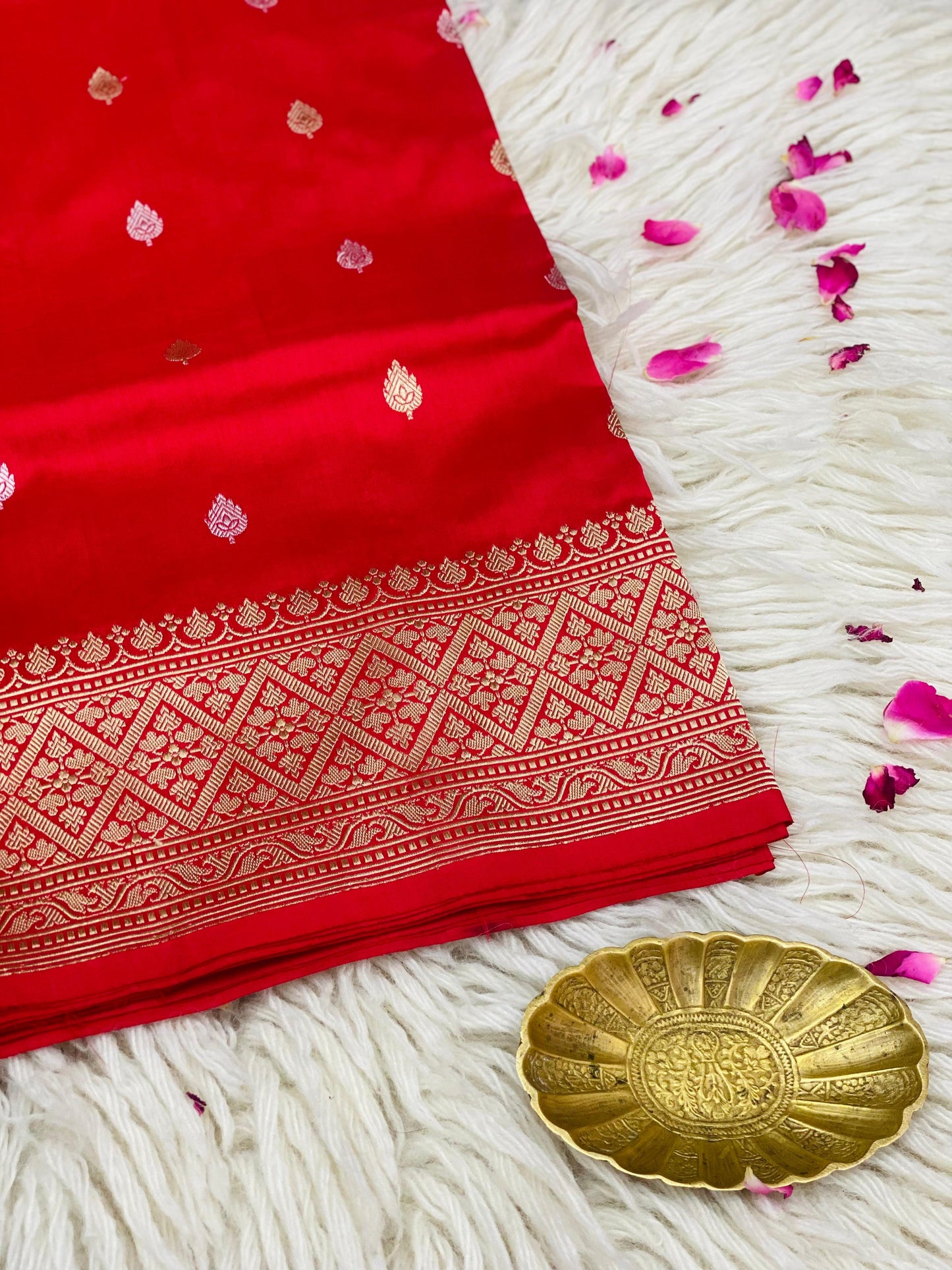 Pure handloom Katan Saree red