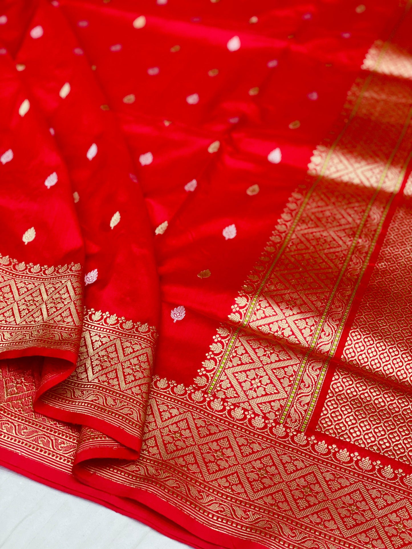 Pure handloom Katan Saree red