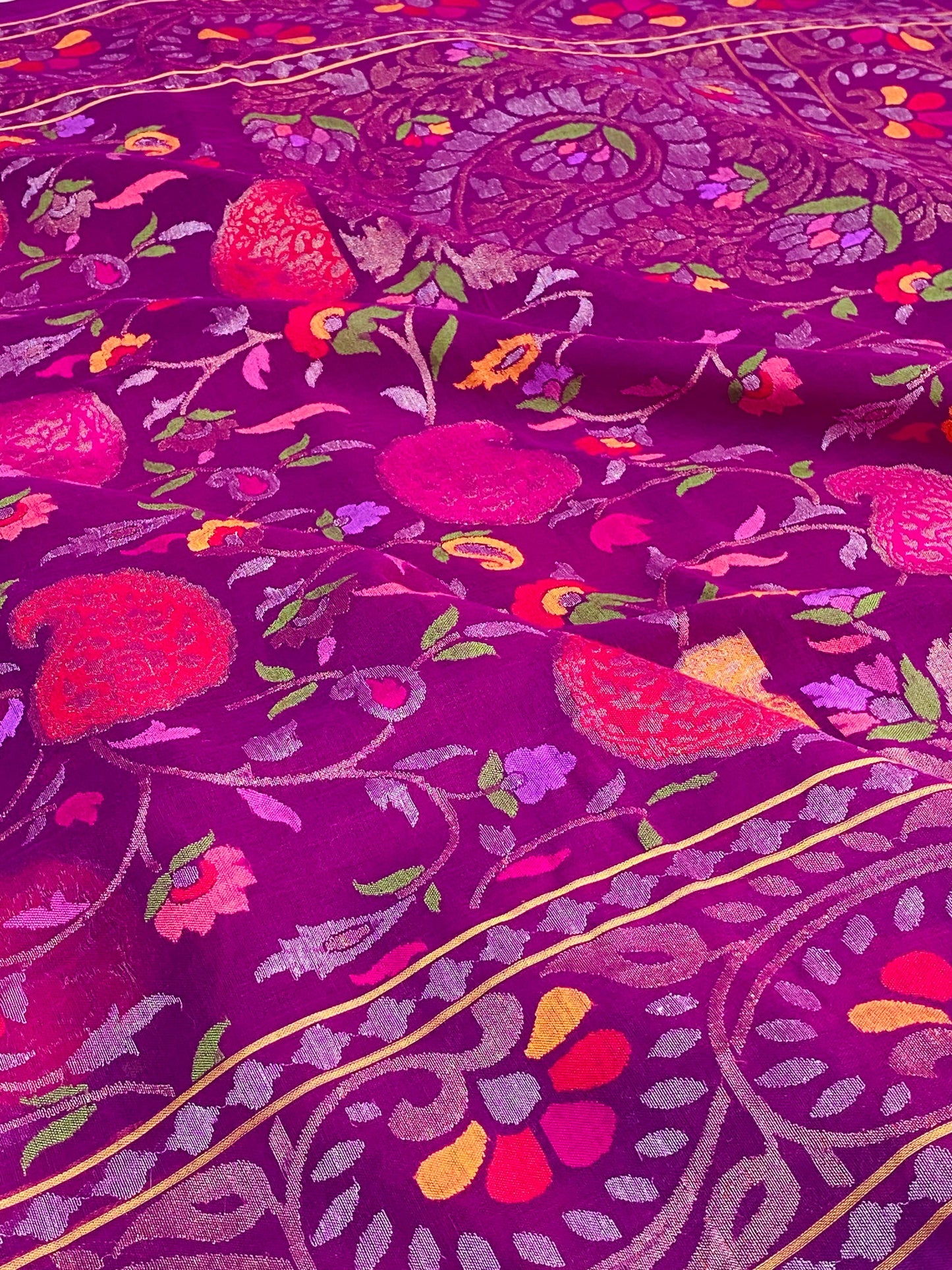 Pure Jamdani Handloom Saree Magenta (Jamdaniya)