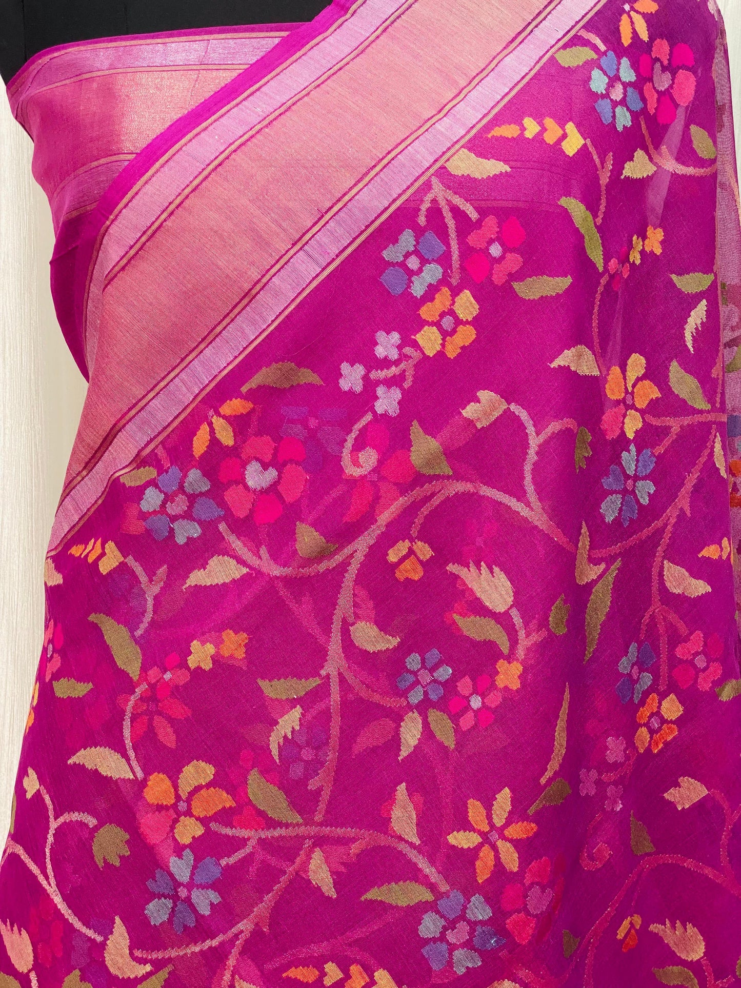 Pure Jamdani Handloom Saree Rani Pink (Jamdaniya)