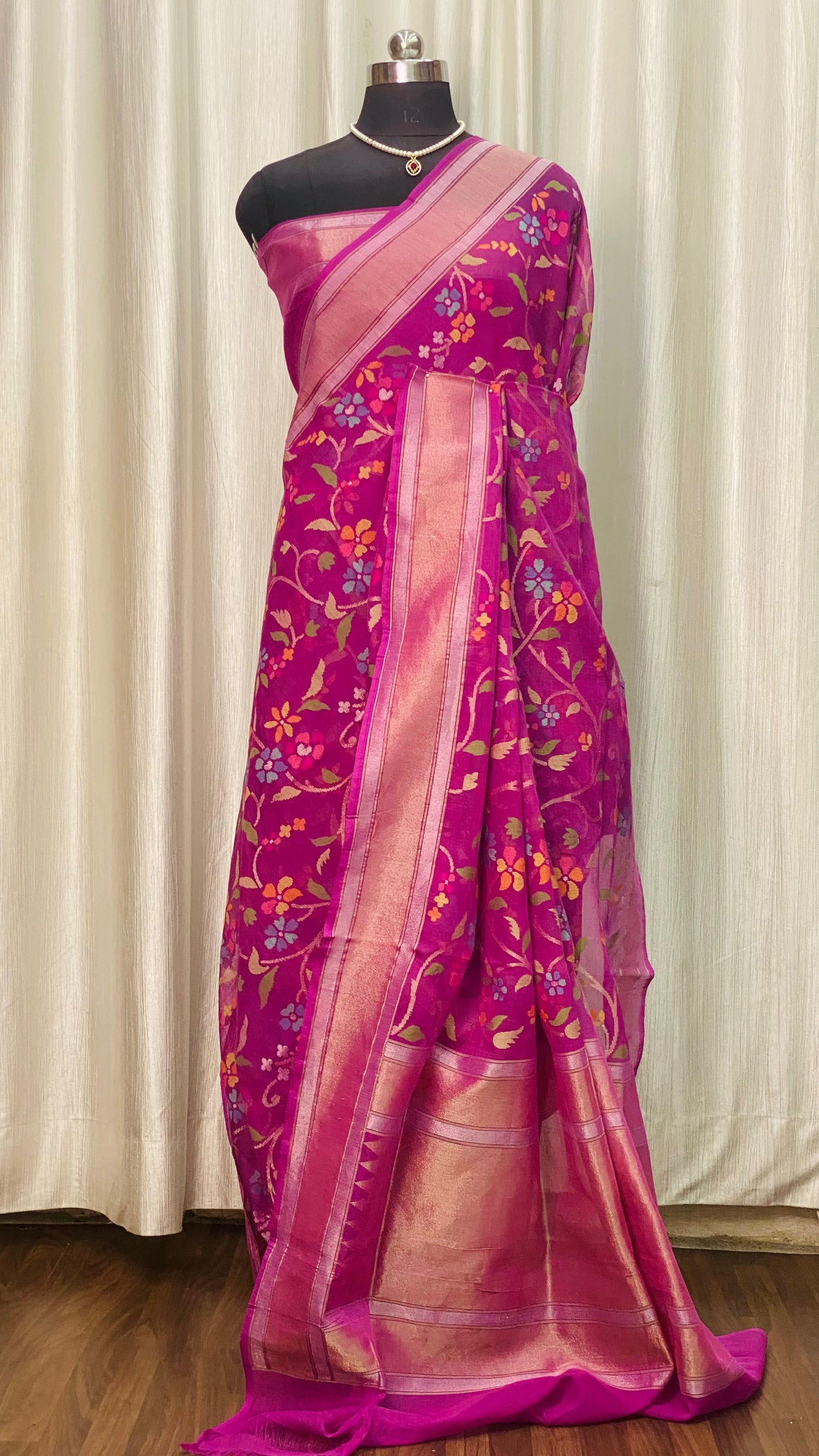 Pure Jamdani Handloom Saree Rani Pink (Jamdaniya)