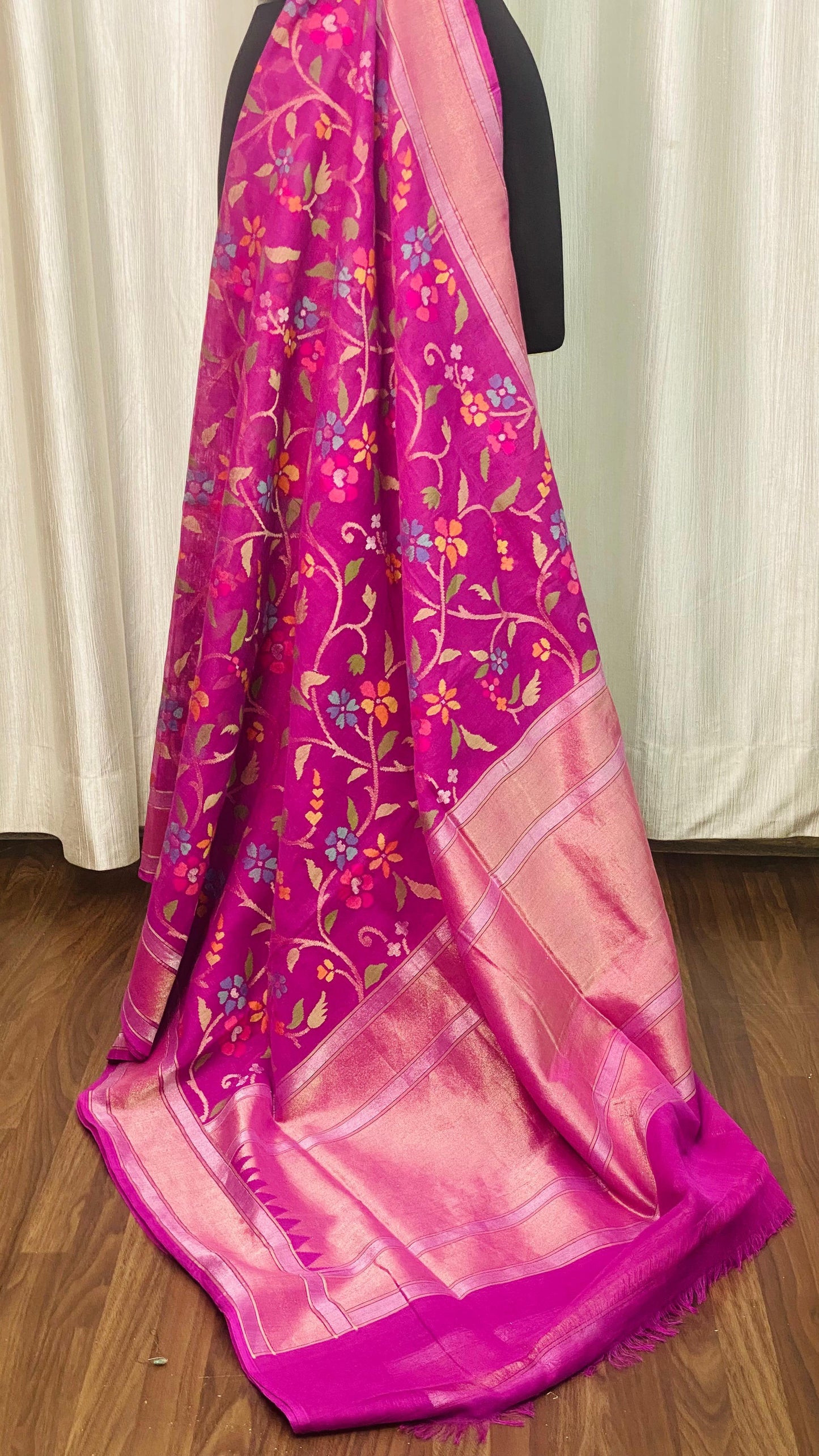 Pure Jamdani Handloom Saree Rani Pink (Jamdaniya)