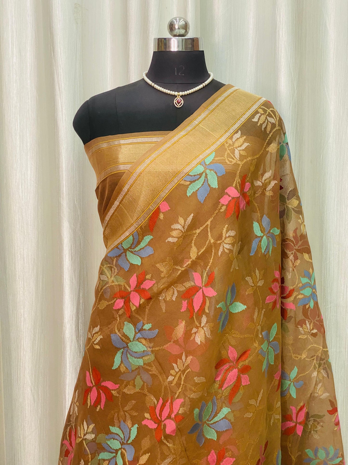Pure Jamdani Handloom Saree Earthy Copper (Jamdaniya)