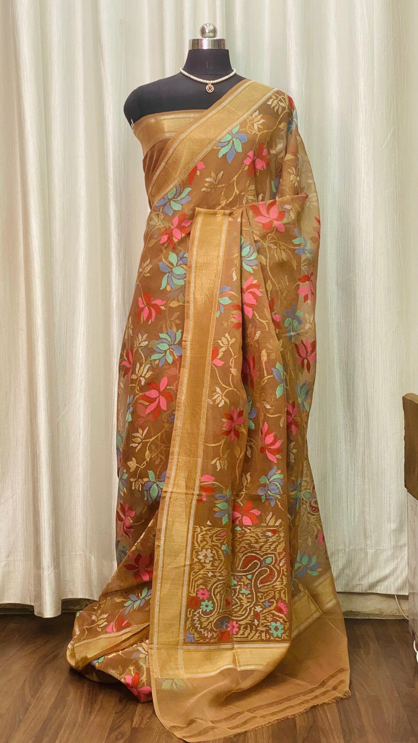 Pure Jamdani Handloom Saree Earthy Copper (Jamdaniya)