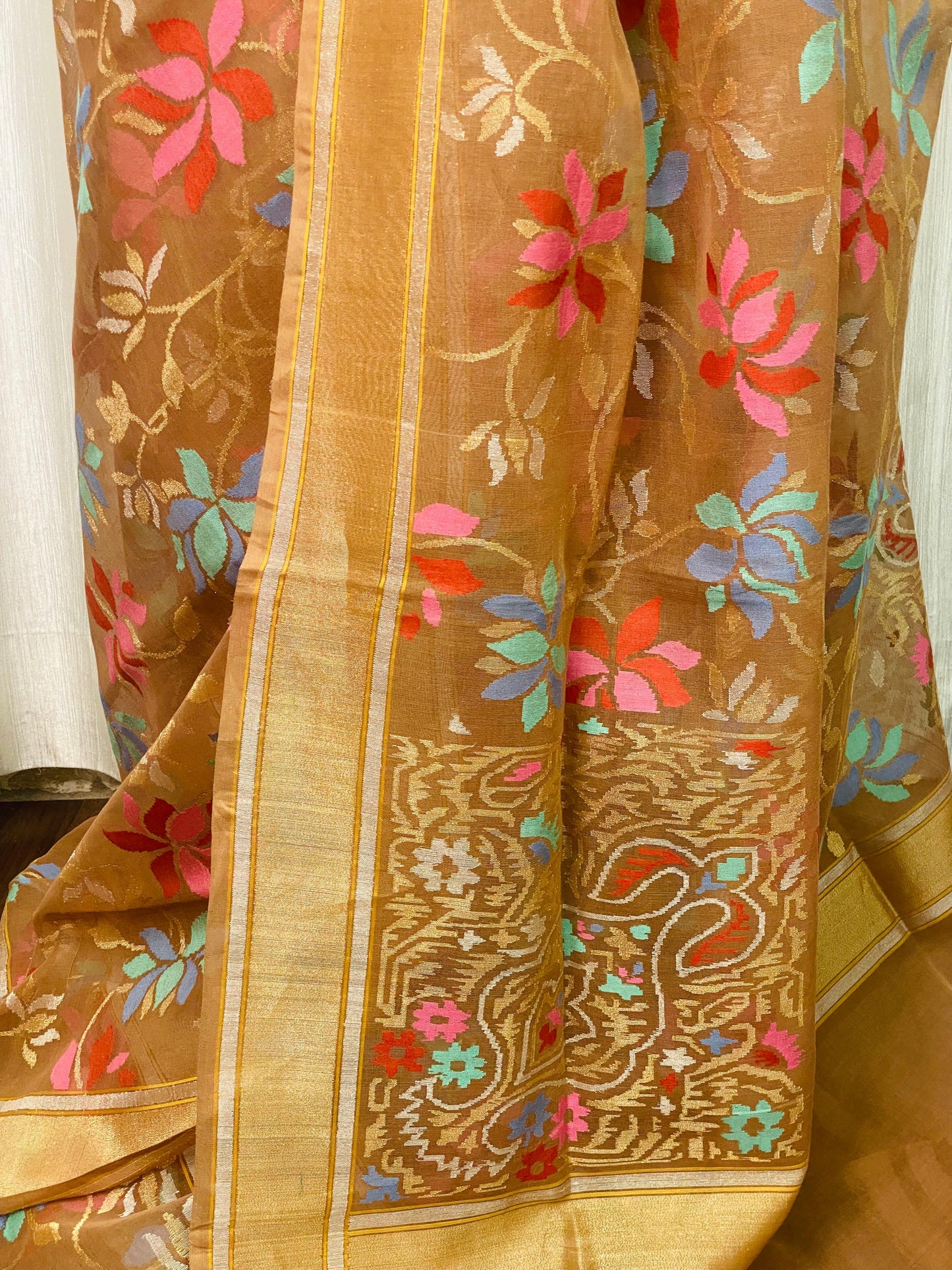 Pure Jamdani Handloom Saree Earthy Copper (Jamdaniya)