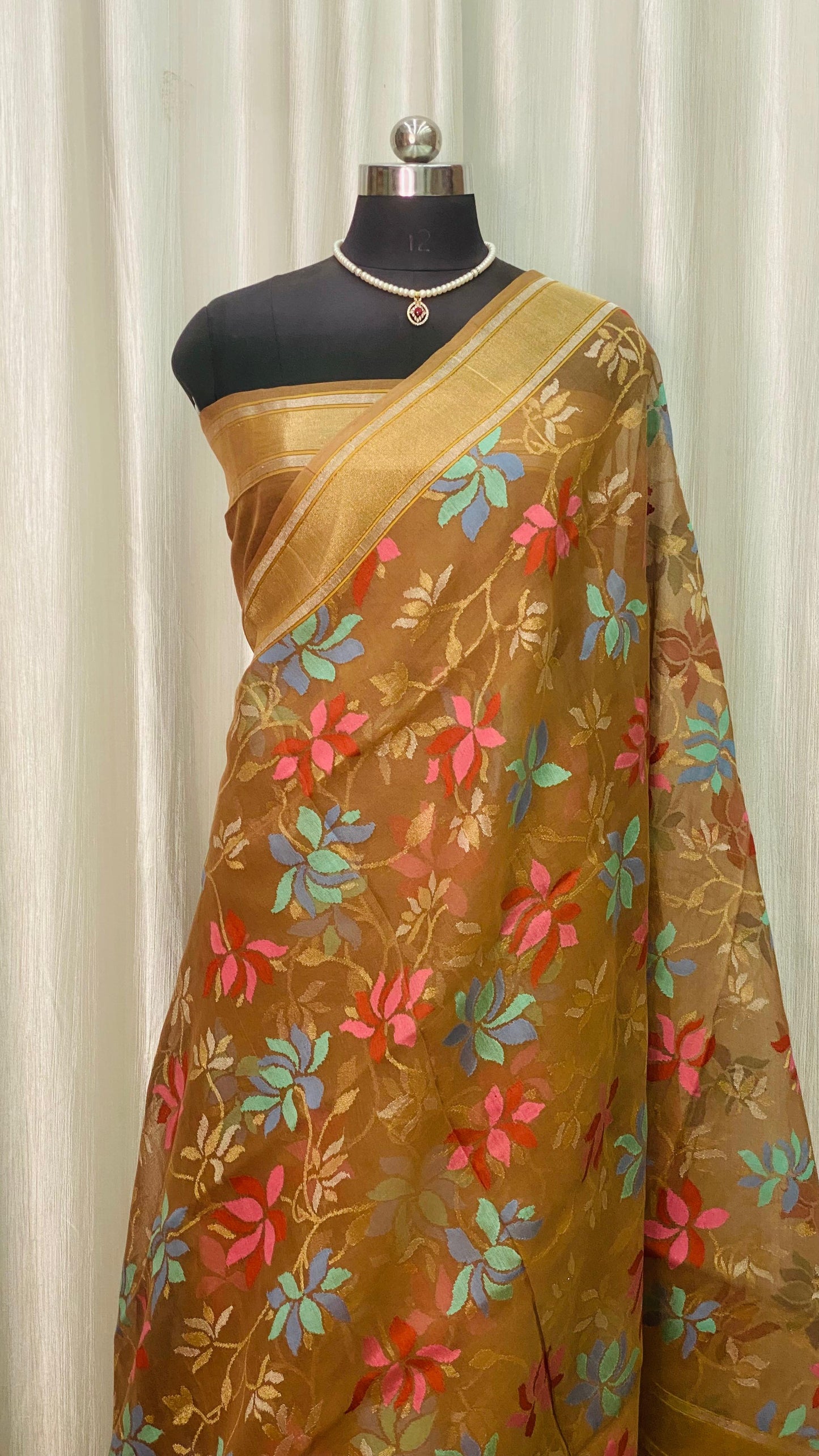Pure Jamdani Handloom Saree Earthy Copper (Jamdaniya)