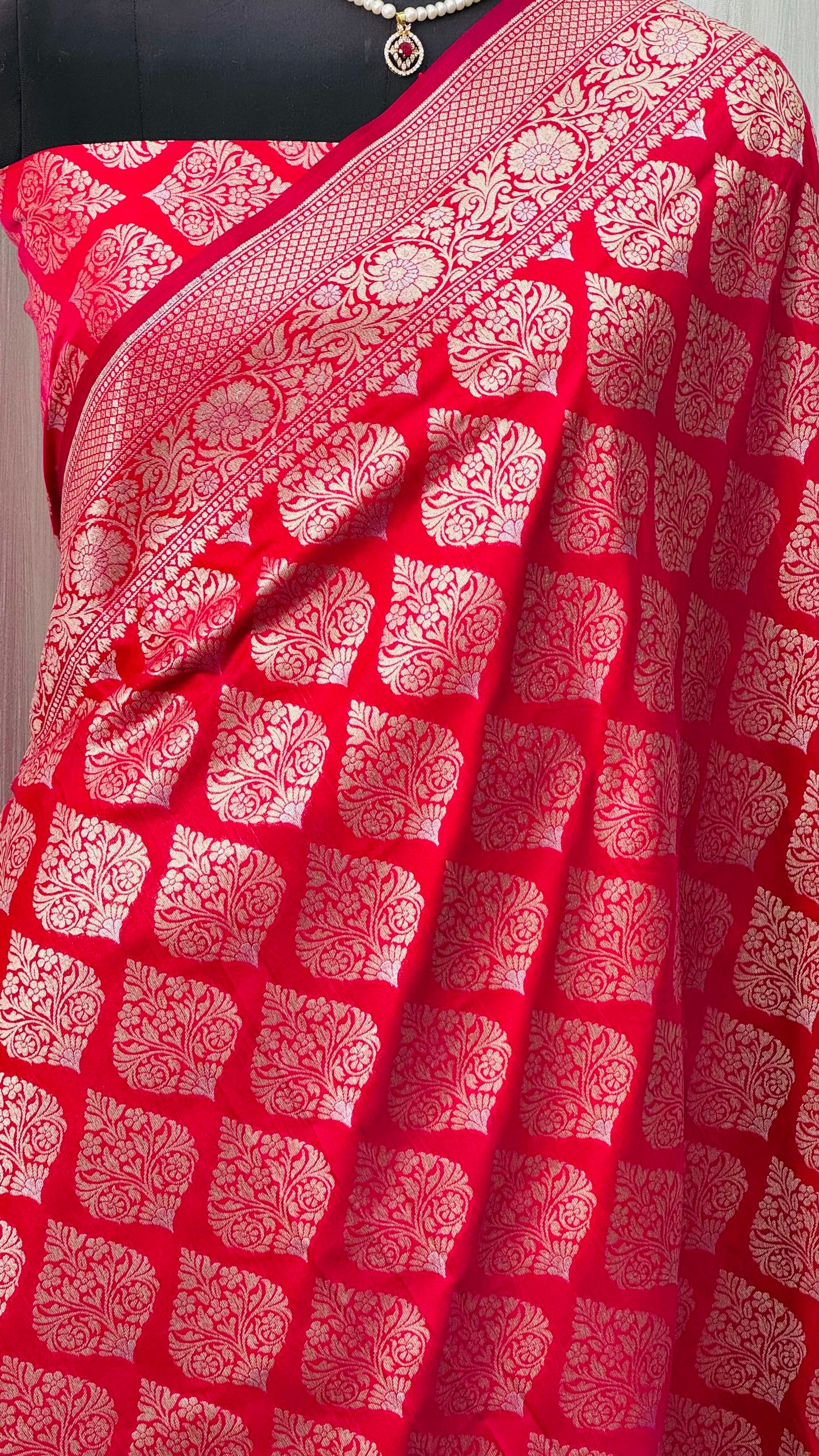 Banarasi Katan Silk Saree Chery Red