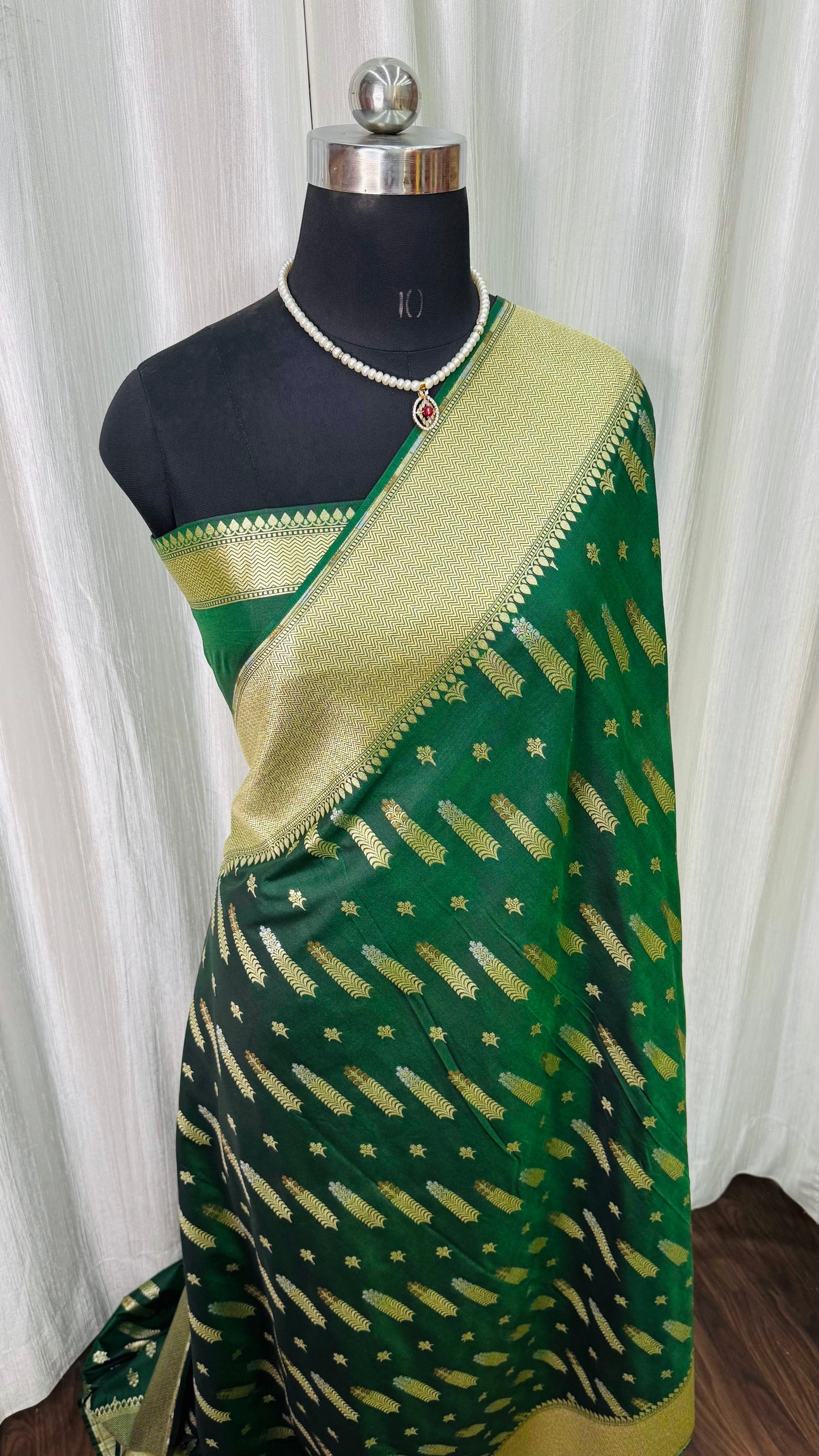 Banarasi Katan Silk Saree Deep Green