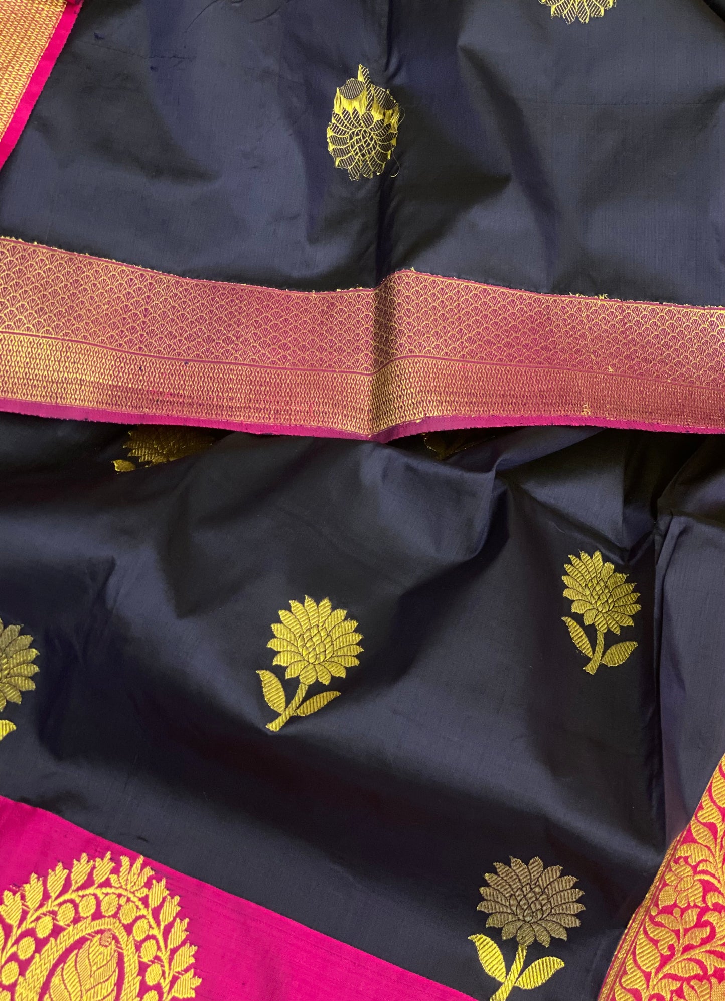 NEEL KANTI (Pure Katan Saree)