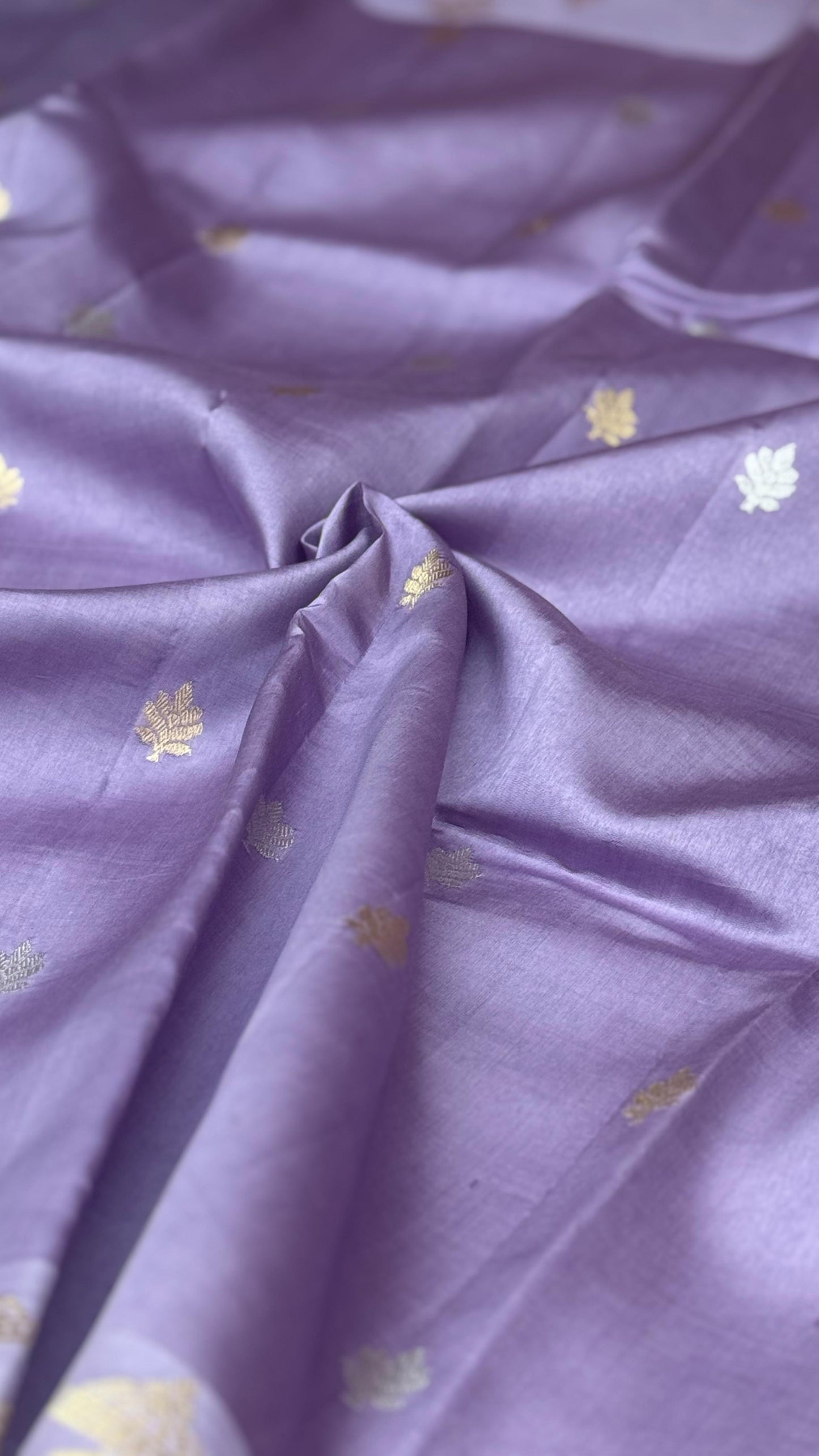 Pure Raw Mango Handloom Saree Lavender (Resham Aam)