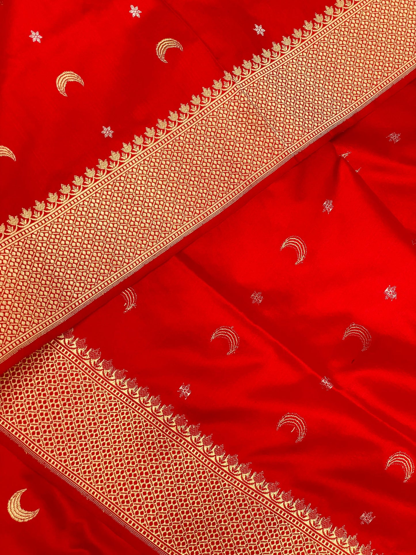Pure Katan Meenakari chand buti